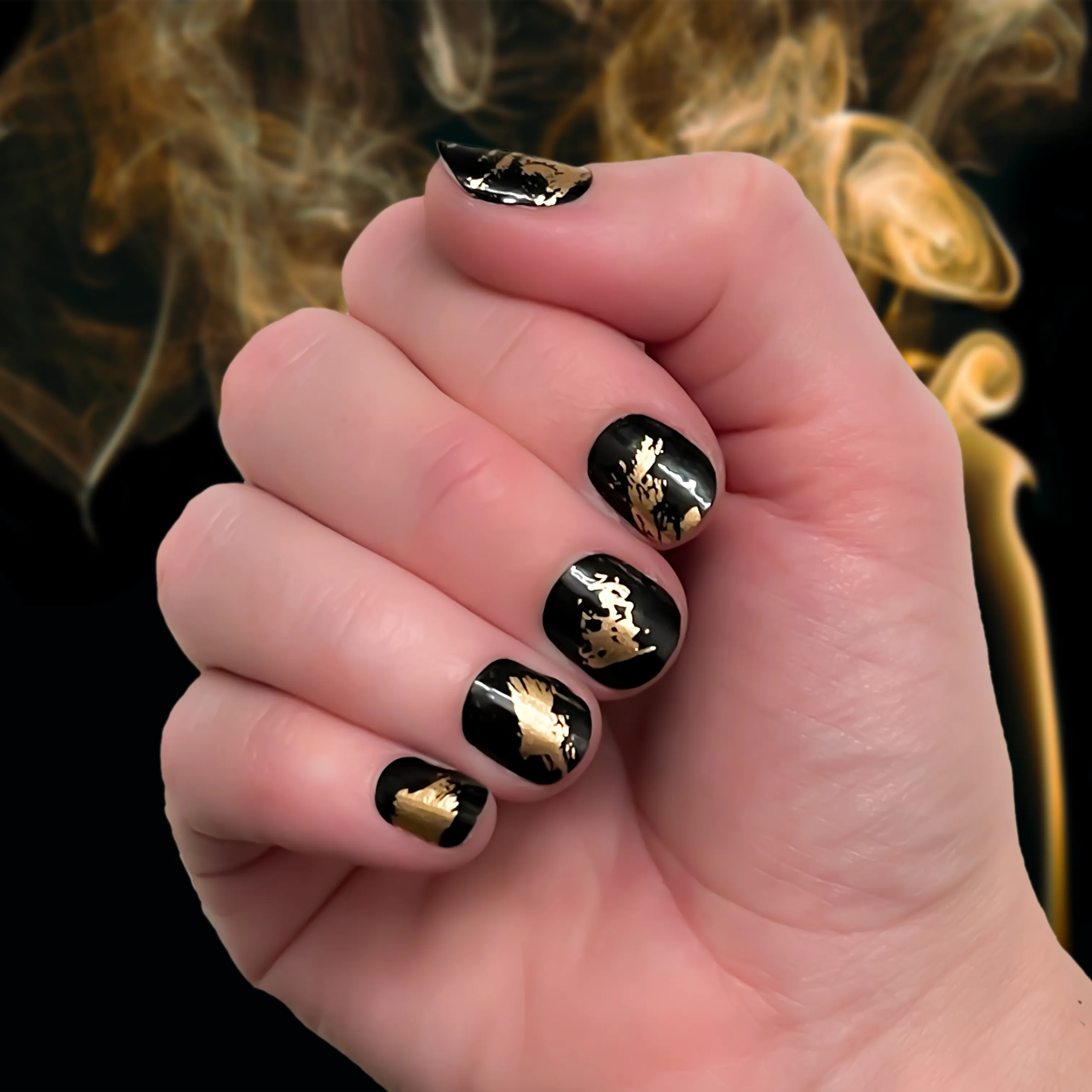 Nail Wrap - Gold Strokes