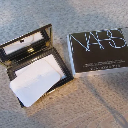 NARS Collection Light Reflective Setting Powder translucent crystal 10g