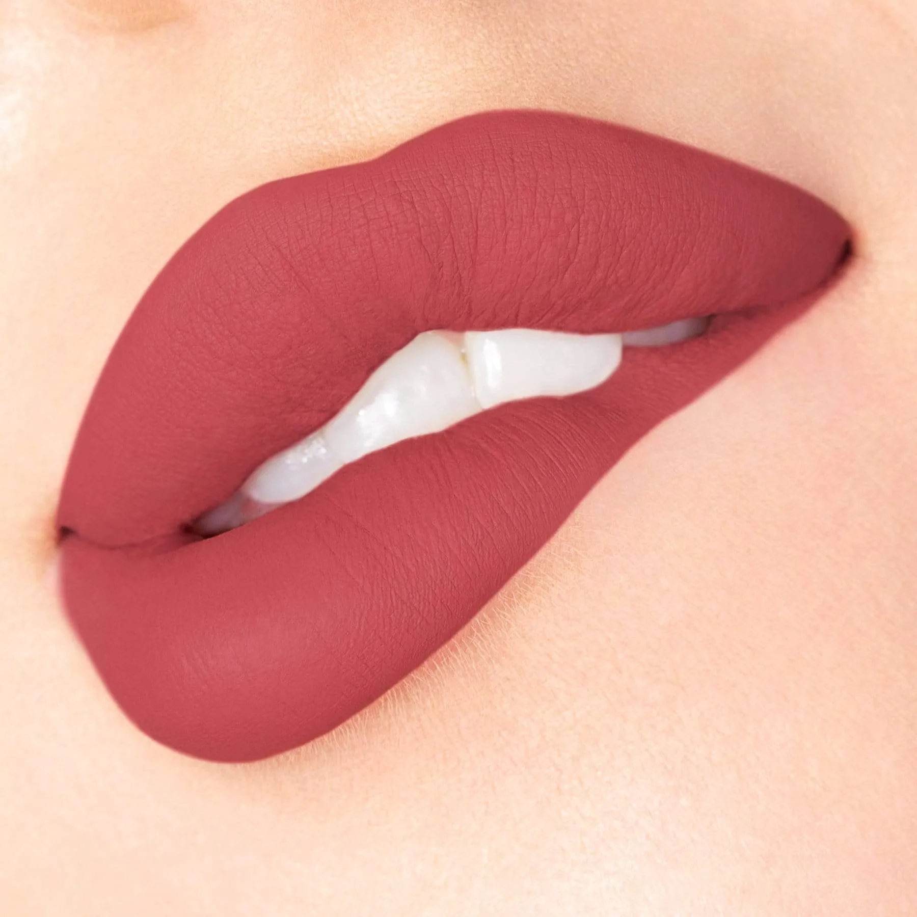 Of Nude All Day Lip Kit Matte   Gloss- 3pce
